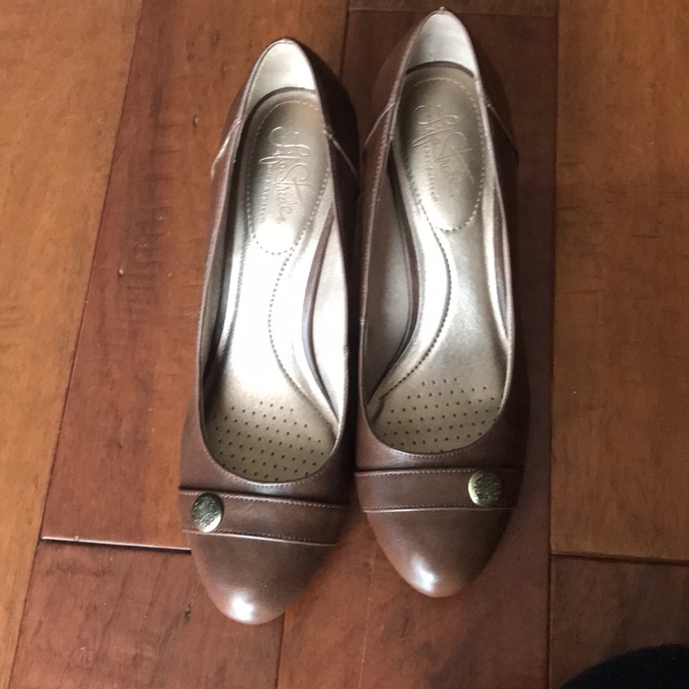 Brown 3”  high heels